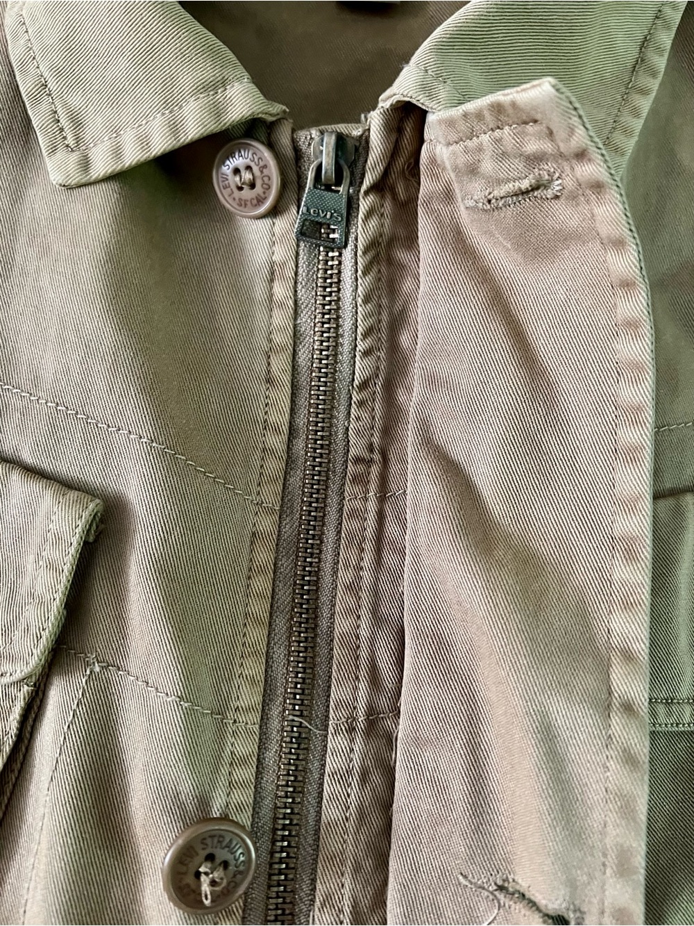 Levi’s Men’s Khaki Utility Field Jacket - Size L - Picture 6 of 14
